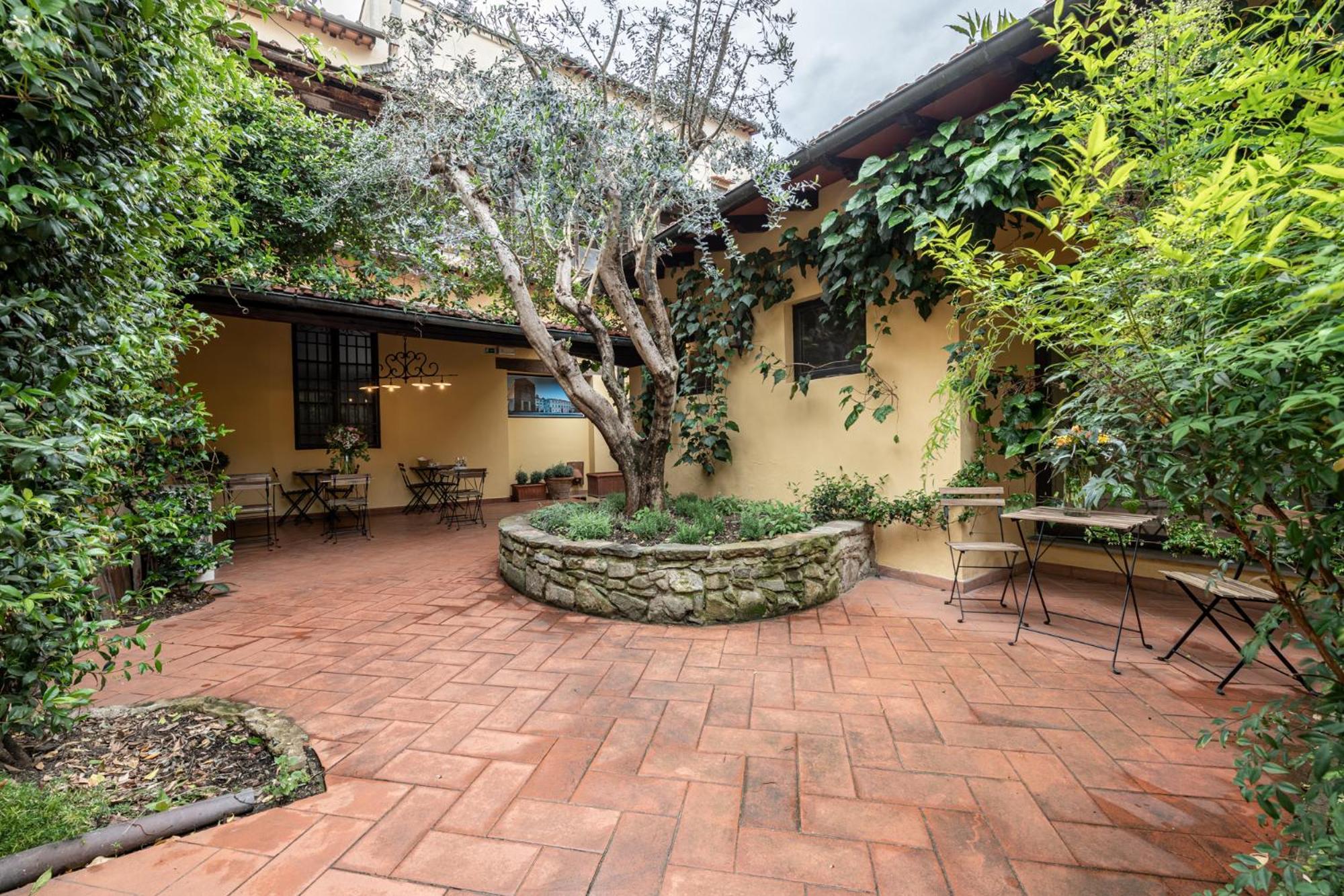 Апартаменти Cortile Santa Monaca Флоренція Екстер'єр фото